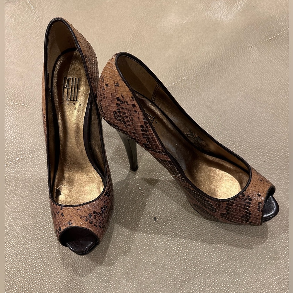 Pelle Moda Heels